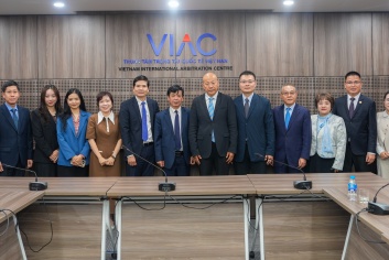 VIAC và VMC tiếp đón và làm việc với Đoàn Hiệp hội Luật sư toàn Trung Quốc (ACLA)