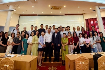 [TIN TỨC] PGĐ Châu Việt Bắc chia sẻ về hợp đồng điện tử và hòa giải trong giải quyết tranh chấp thương mại tại Vũng Tàu 