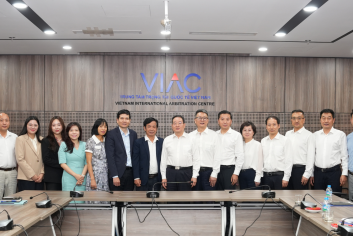 [TIN TỨC] Tiêu đề: VIAC và VMC tiếp đón và làm việc với Đoàn Đại biểu Sở Tư pháp tỉnh Thiểm Tây, Trung Quốc 