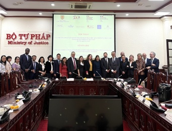 Vietnam Mediation Centre (VMC) participates and shares on commercial mediation at Vietnam – France Seminar on Alternative Dispute Resolutions (ADR)