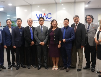 VIAC and VMC have a working session with Singapore Society of Mediation Professionals (SMP) and ResoX