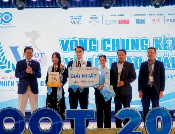 [TIN TỨC] Hòa giải viên VMC tham gia Ban giám khảo Cuộc thi Phiên tòa giả định – VMOOT cấp Quốc gia năm 2025 